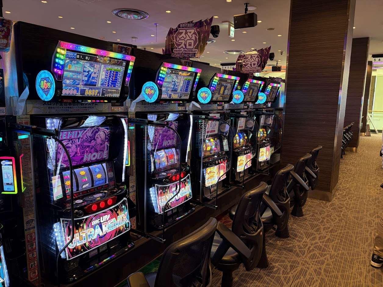 ダイヤモンド - パチンコ遊技台の様子